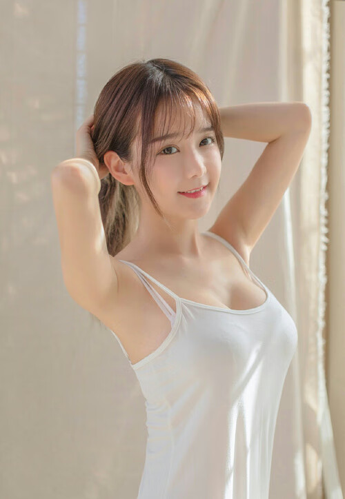 kaiyun网站-“冲撞激烈：火光四射的瞬间奇观”，火光冲天的意思